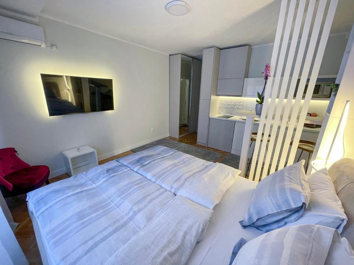 Apartamento Skadarlija Colorway Belgrado Exterior foto